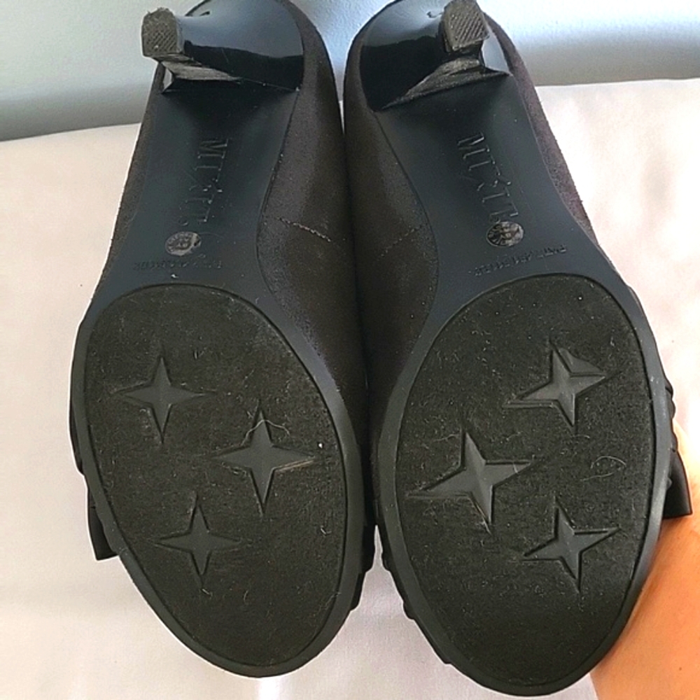 Mixit Shimmering Black Heels with Bow Detail - Picture 9 of 10